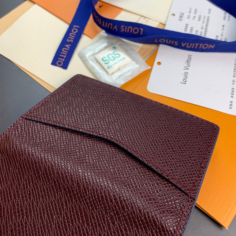 COZY - LOV Wallets - 439