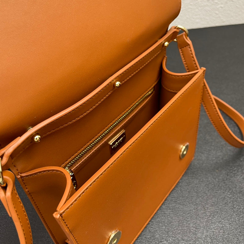COZY - DAG Bags - 153