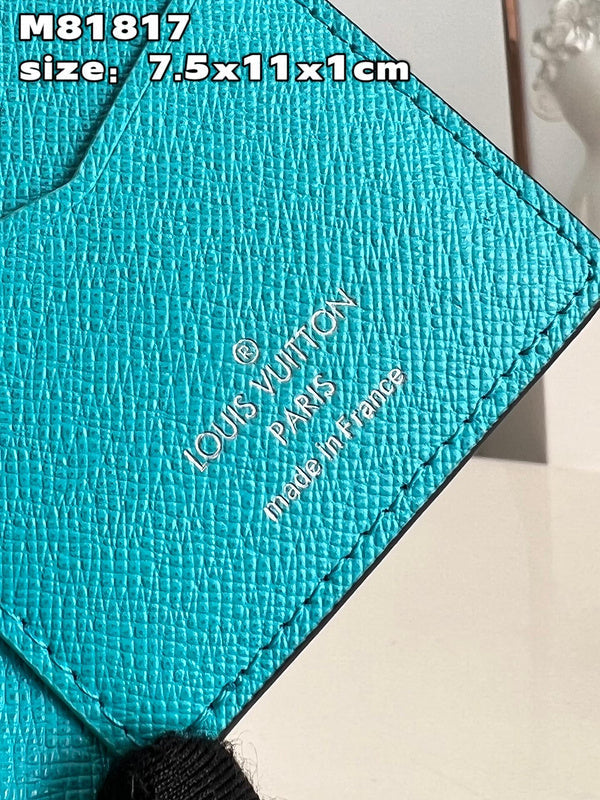 COZY - LOV Wallets - 371