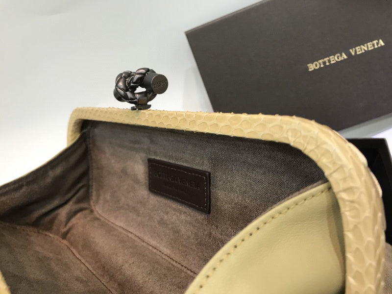 COZY BAGS - BOV Lady Bags - 205