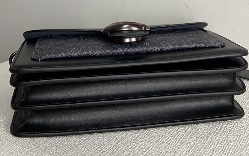 COZY - CAH Bags - 179