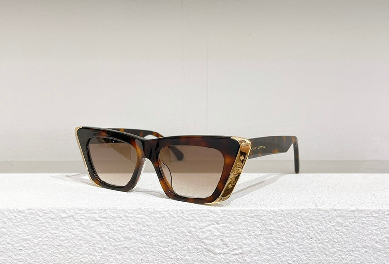 COZY - LOV Sunglasses - 104