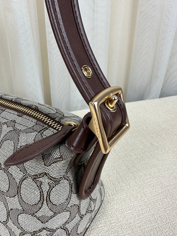 COZY - CAH Bags - 106