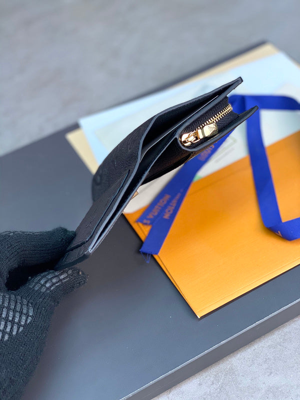 COZY - LOV Wallets - 037