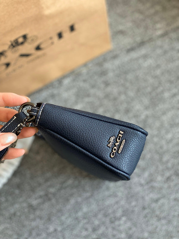 COZY - CAH Bags - 384