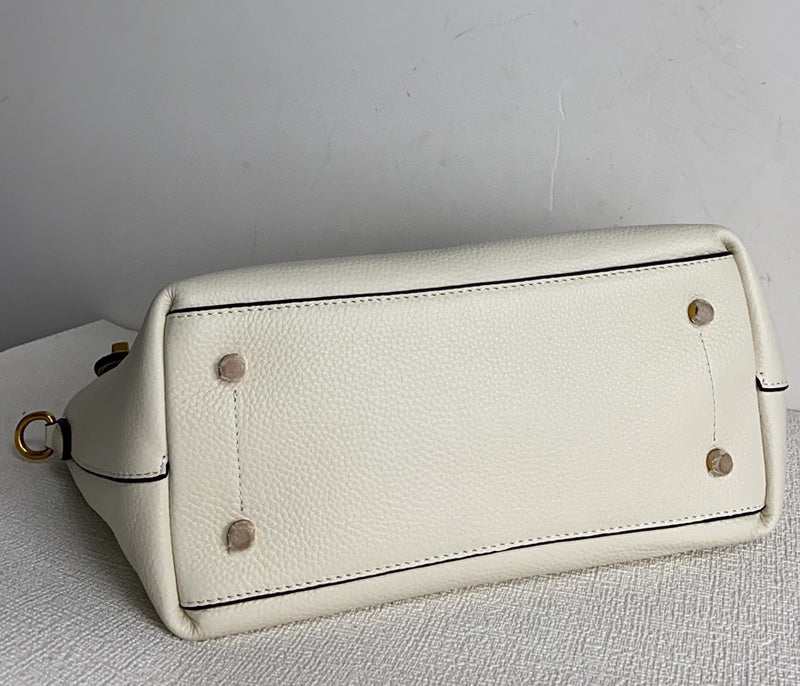 COZY - CAH Bags - 227