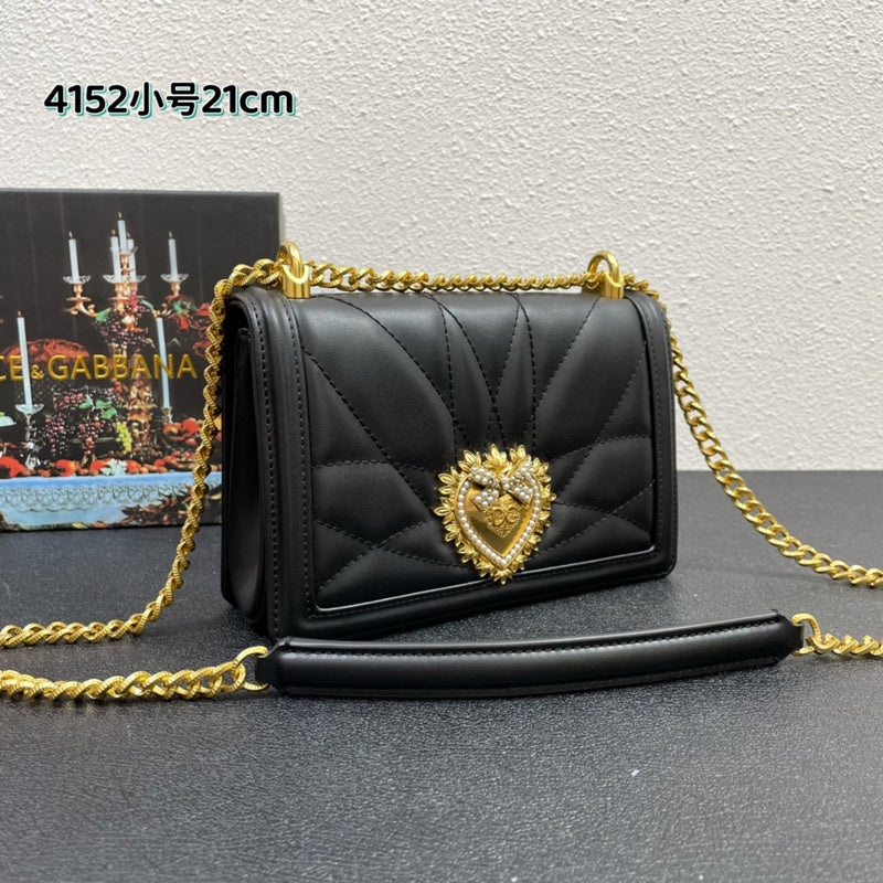 COZY - DAG Bags - 122