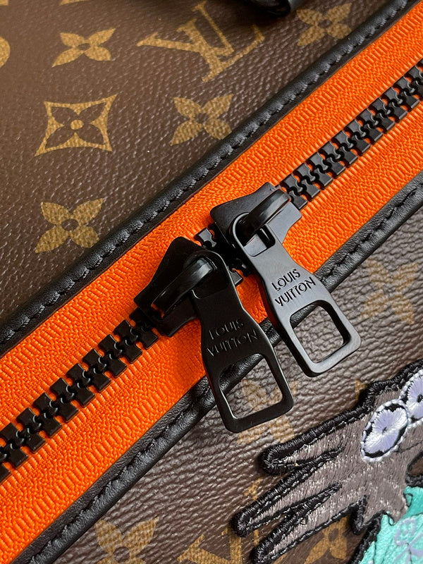 JB - LOV Travel Bags - 125