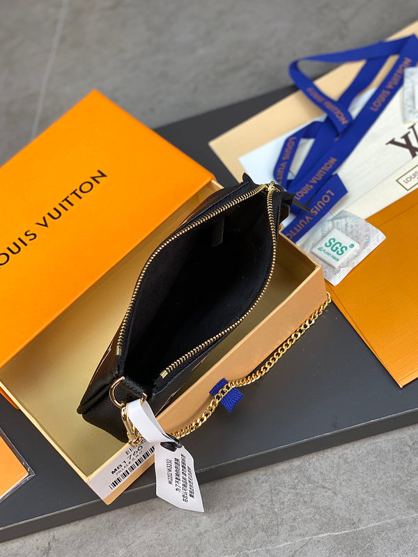 COZY - LOV Wallets - 187