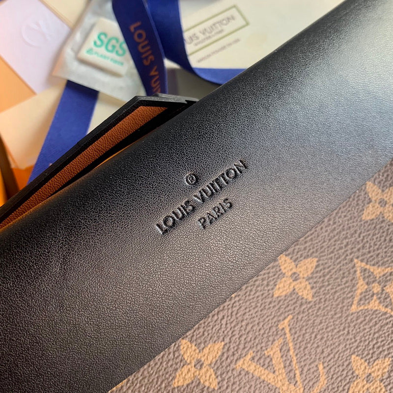 COZY - LOV Wallets - 321