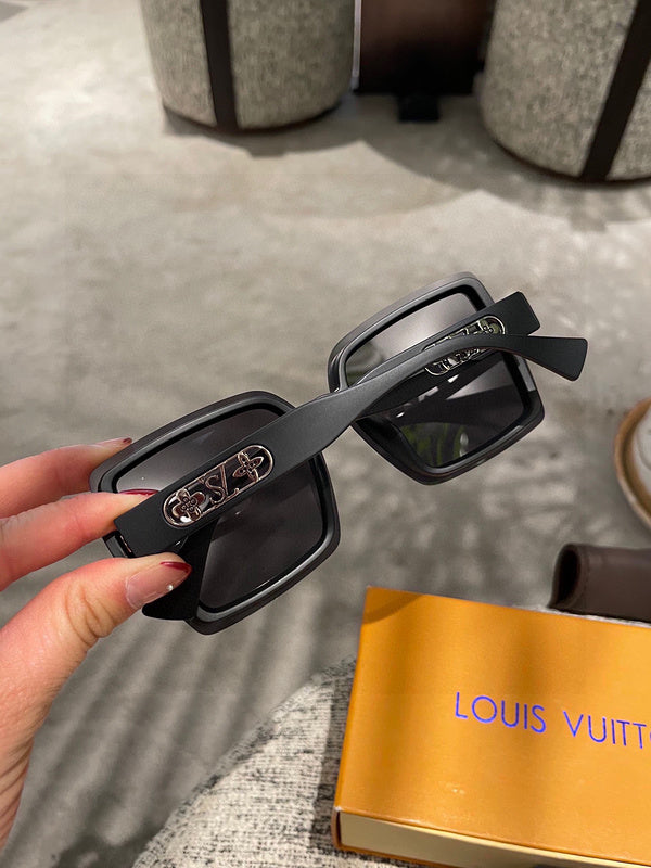 COZY BAGS - LOV Sunglasses - 047