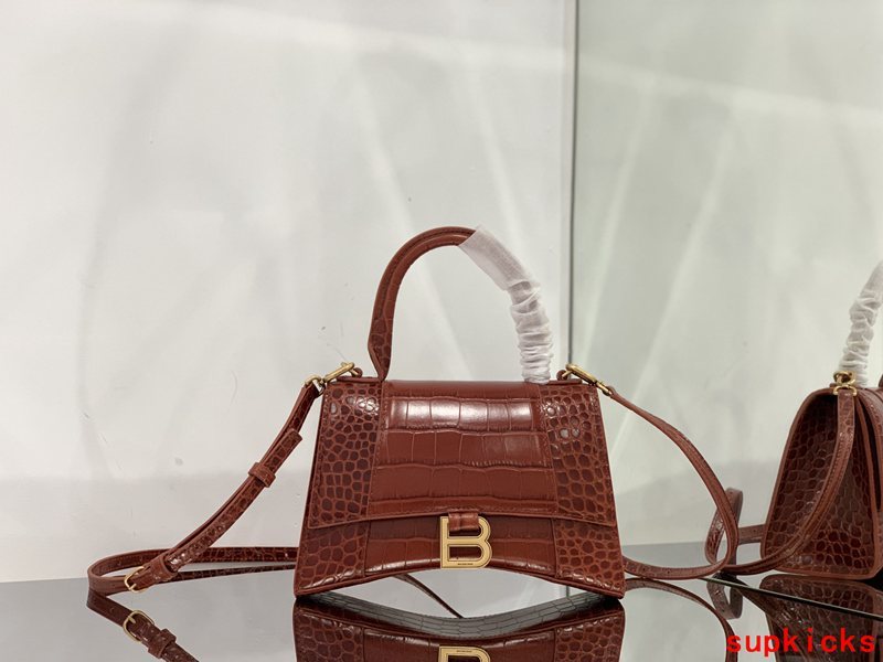 COZY BAGS - BG Hourglass Bags - 148