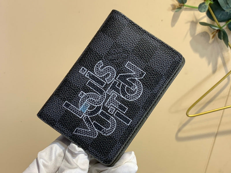 COZY - LOV Wallets - 315