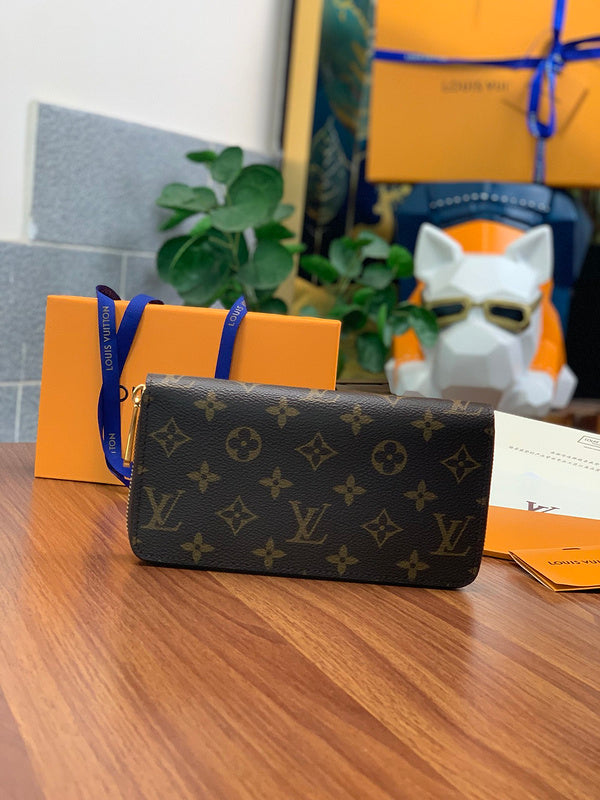 COZY BAGS - LOV Wallets - 557