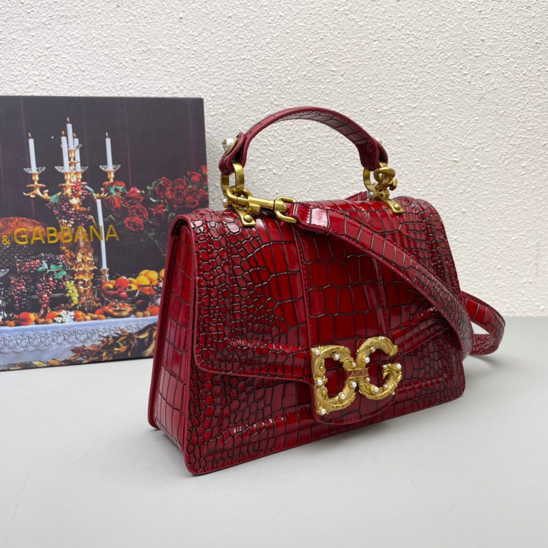 COZY - DAG Bags - 195