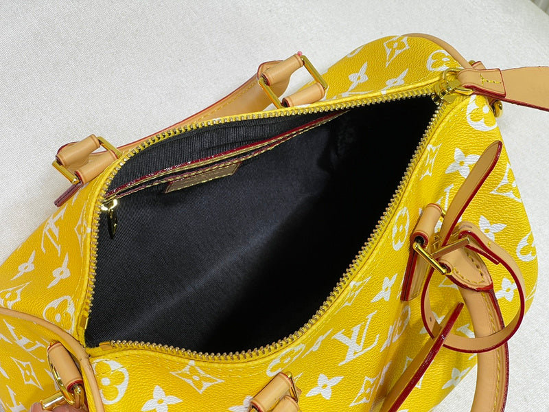 COZY BAGS - GUKI Women Bags - 1400