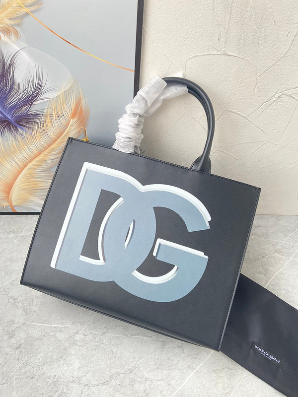 COZY - DAG Bags - 149