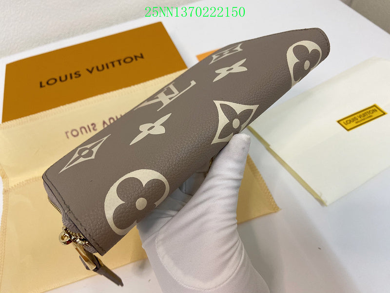 COZY BAGS - LOV Wallet - 706