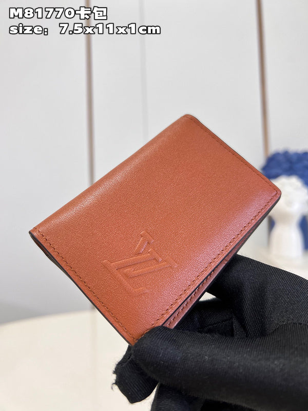 COZY - LOV Wallets - 202