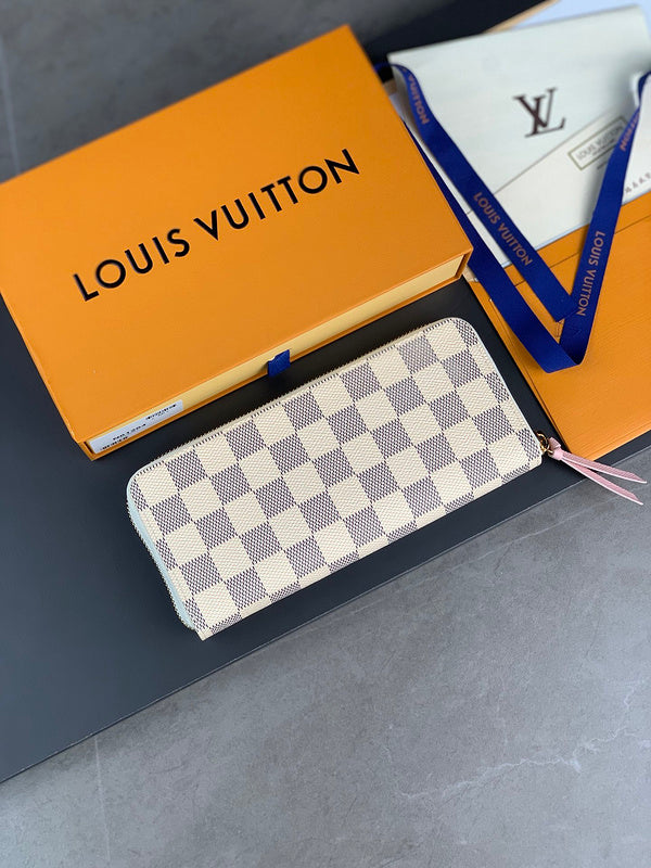 COZY - LOV Wallets - 151