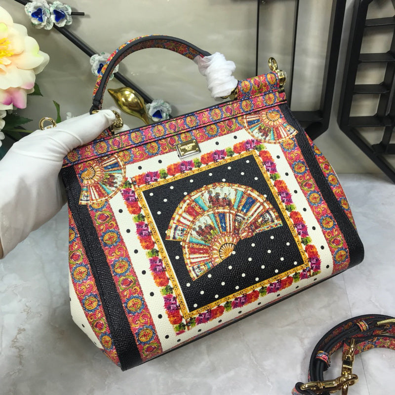COZY - DAG Bags - 240