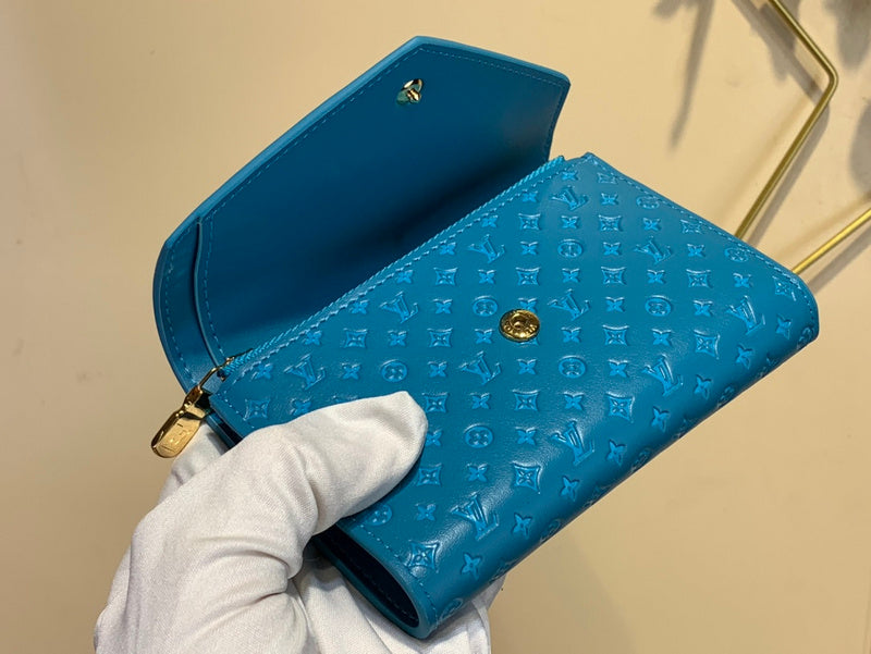 COZY - LOV Wallets - 152
