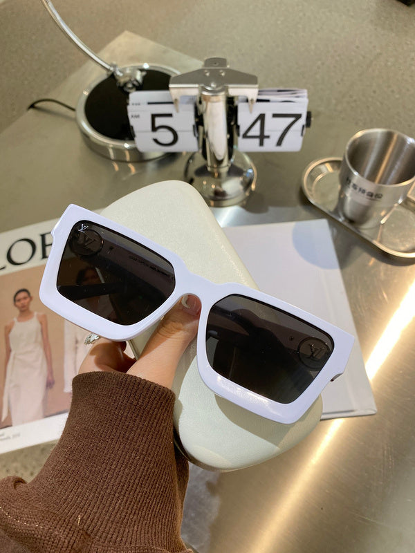 COZY BAGS - LOV Sunglasses - 042