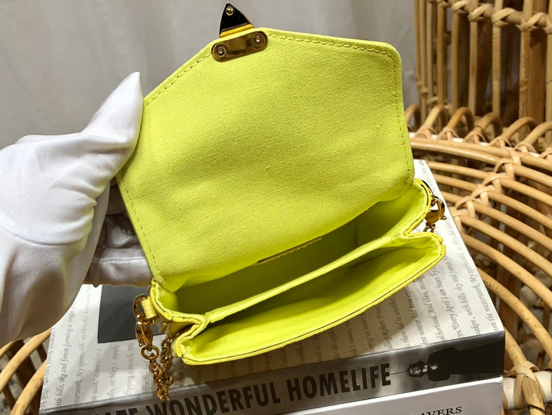 COZY - LOV Lady Bags - 537