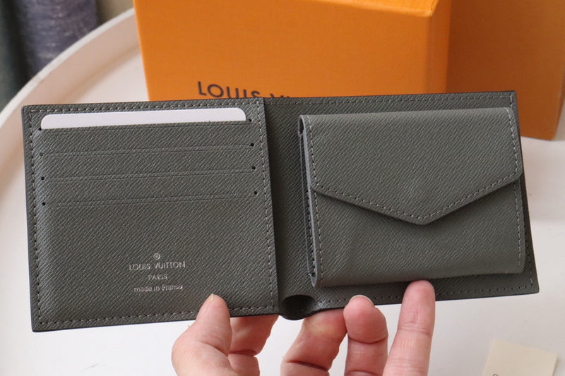 COZY BAGS - LOV Wallets - 645