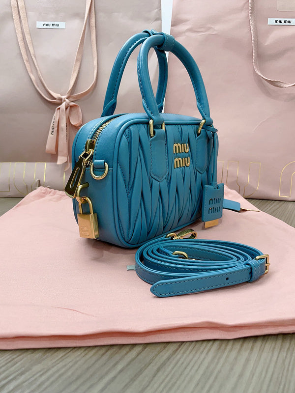 COZY BAGS - MMU Bags - 057