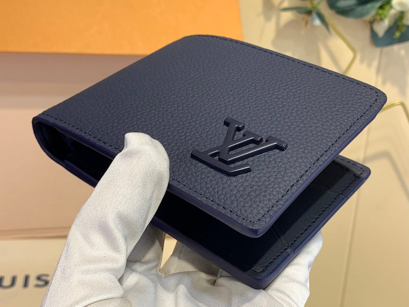 COZY - LOV Wallets - 245