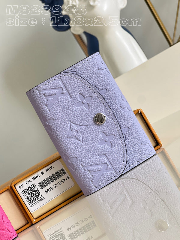 COZY - LOV Wallets - 049