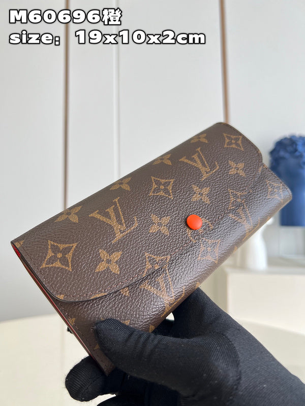 COZY - LOV Wallets - 331