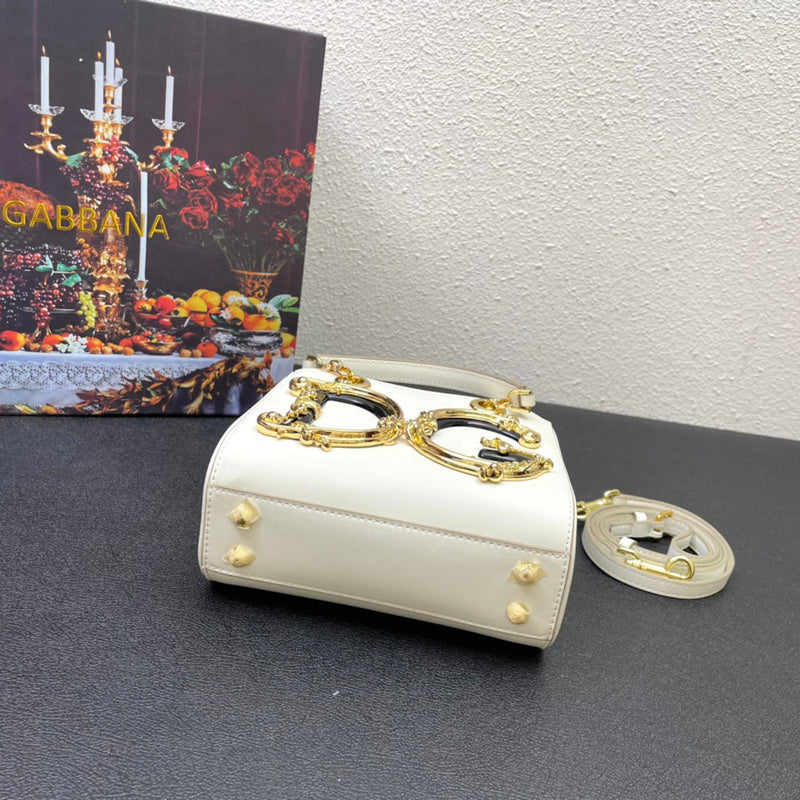 COZY - DAG Bags - 200