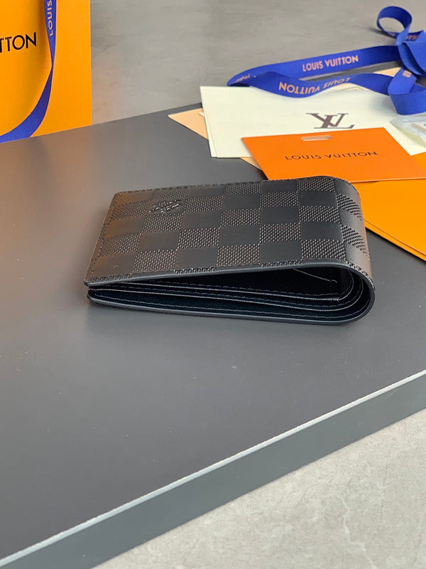 COZY - LOV Wallets - 237