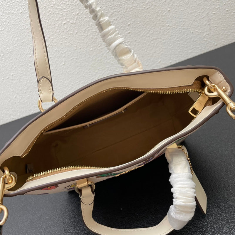 COZY - CAH Bags - 543