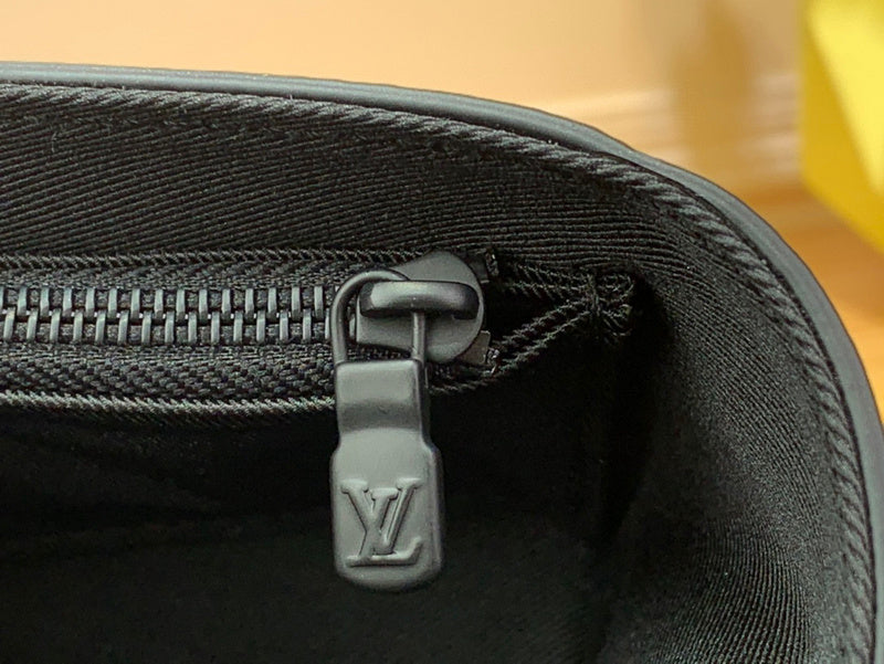 COZY BAGS - LOV Men Bags - 059