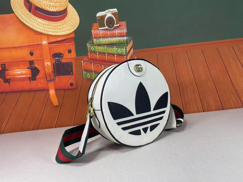 COZY - GUKI Bags - 616