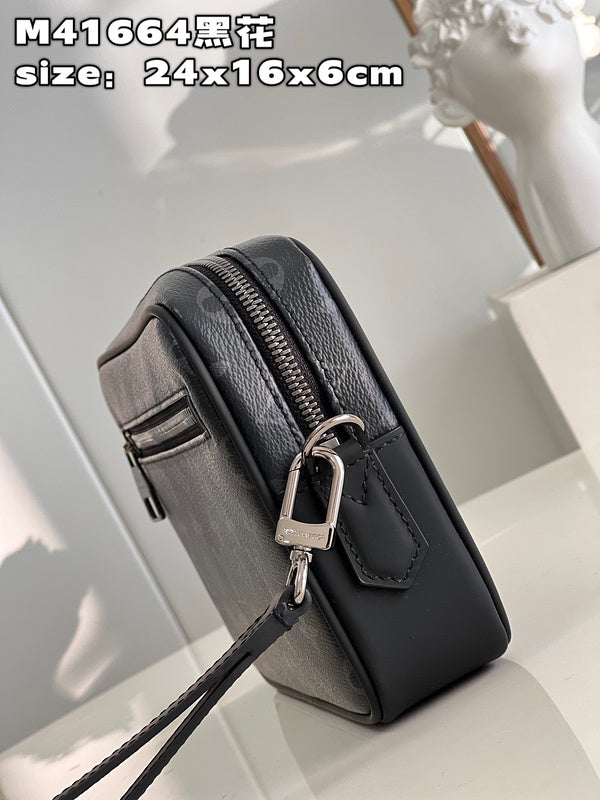 COZY - LOV Wallets - 372