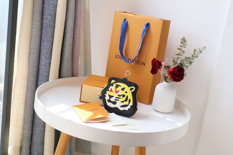 COZY BAGS - LOV Wallets - 623