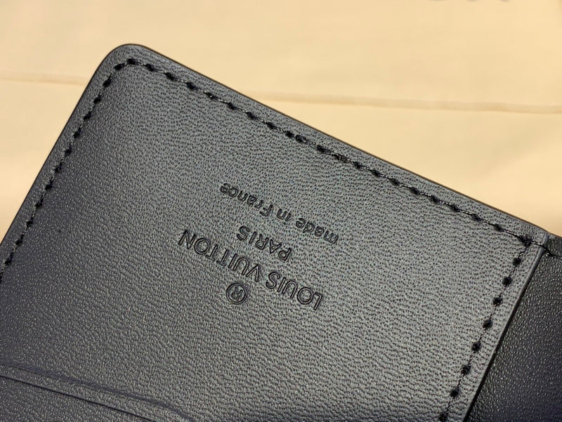 COZY - LOV Wallets - 242