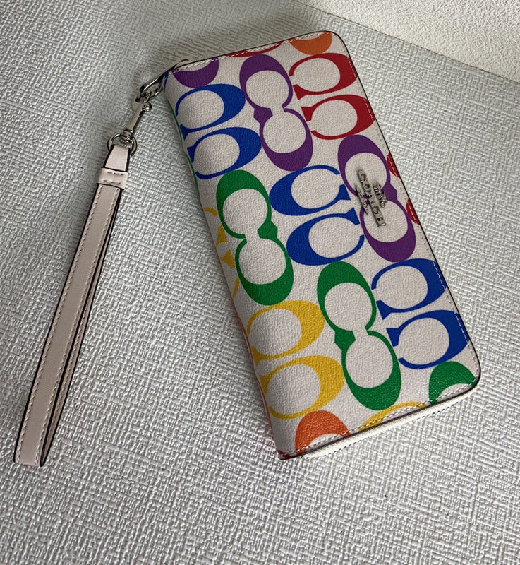 COZY - CAH Bags - 207