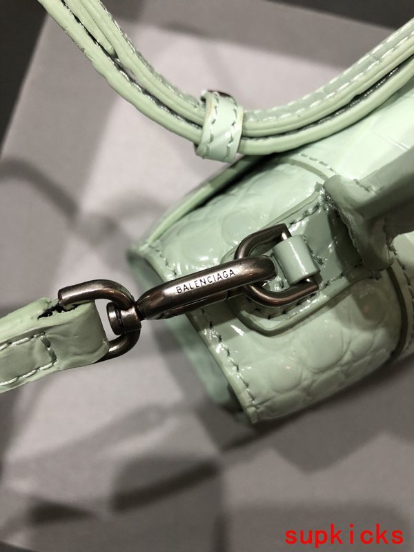 COZY BAGS - BG Hourglass Bags - 104