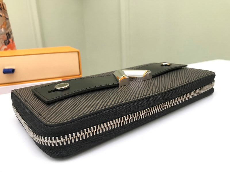 COZY - LOV Wallets - 405