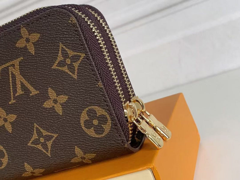 COZY BAGS - LOV Wallets - 715