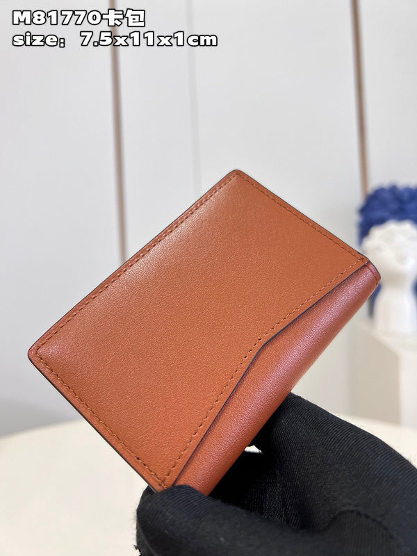 COZY - LOV Wallets - 202