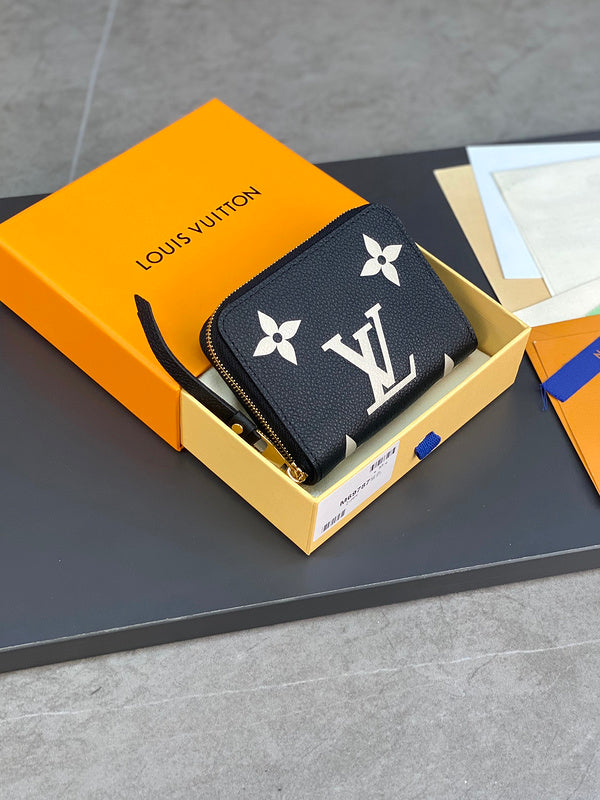 COZY - LOV Wallets - 017