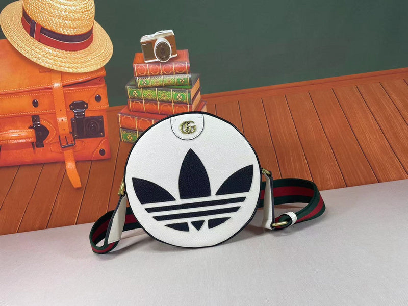COZY - GUKI Bags - 616