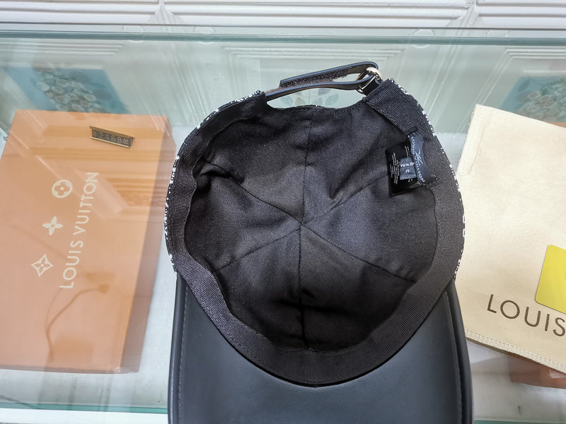 COZY BAGS - LOV Hats & Caps - 009