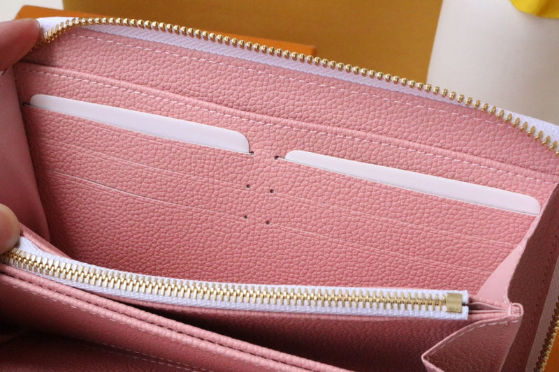 COZY - LOV Wallets - 501